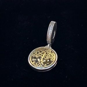 Pandora Family Roots Dangle charm - used